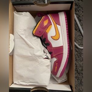 Jordan 1 mid día de los muertos (9c)